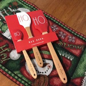 Rae Dunn 3 piece spatula set